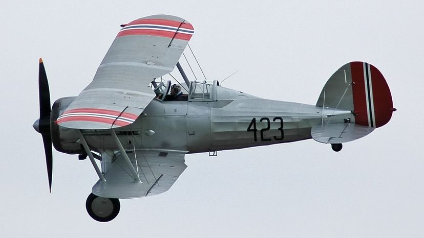 11 Gloster_Gladiator_1