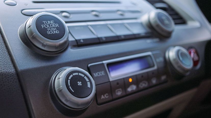 21-Car广播”width=