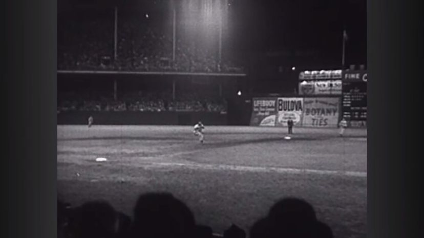 The very first nighttime baseball game (1935)