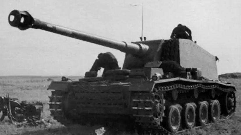 Sturer Emil self-propelled anti-tank gun 