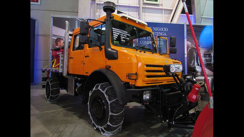 Mercedes Benz Unimog