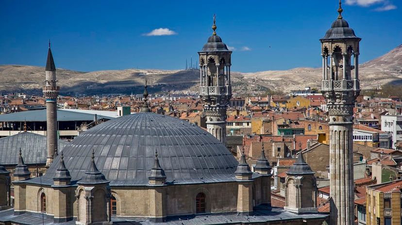 If You Can Name 25/25 of These Countries From Just Three Cities, You’re