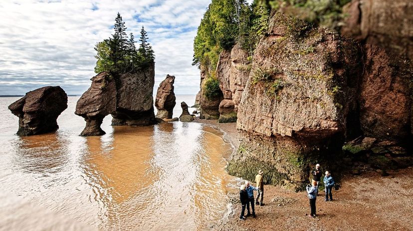Tides at Hopewell Rocks and Lovers Arch in New Brunswick, Canada