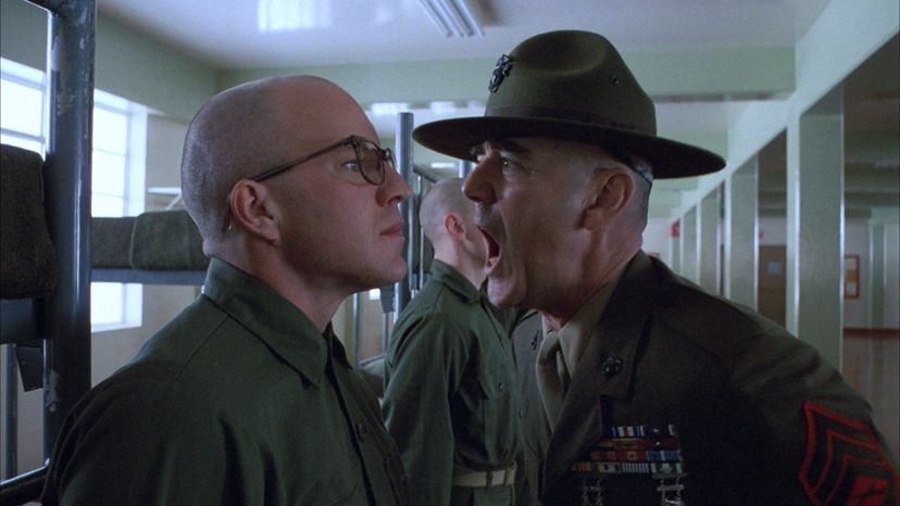 Wie gut erinnerst du dich an den intensiven Kriegsfilm Full Metal Jacket?