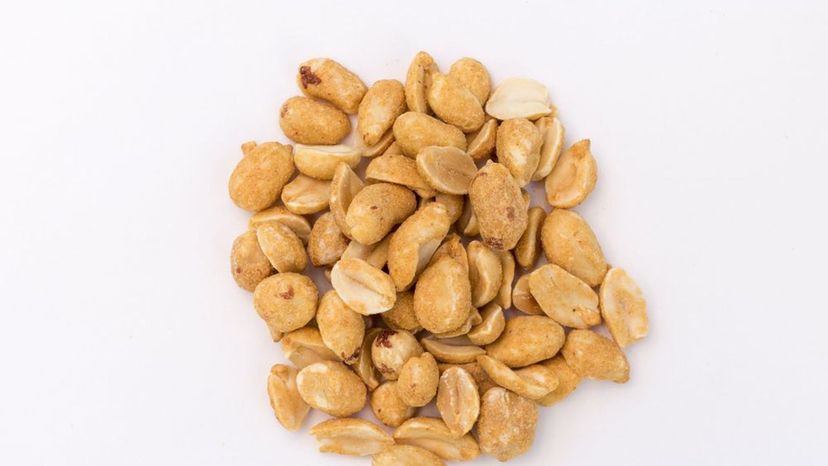 Dry roasted peanuts