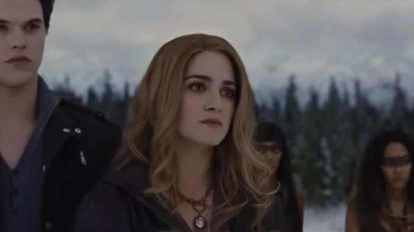 rosalie hale breaking dawn part 1