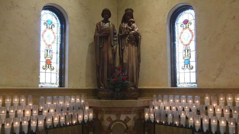 Holy family prayer alcove