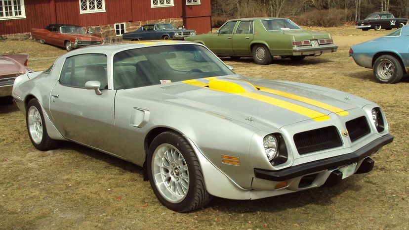 问题1 -庞蒂亚克火鸟敞篷车＂width=