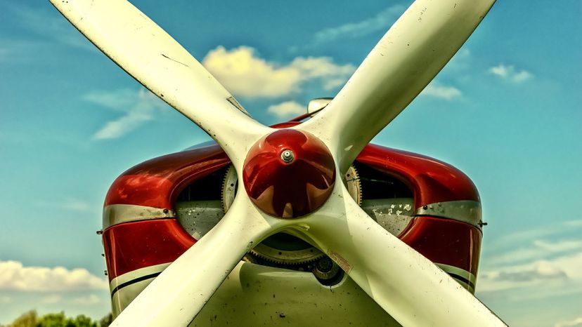 piston-engined airplane propeller