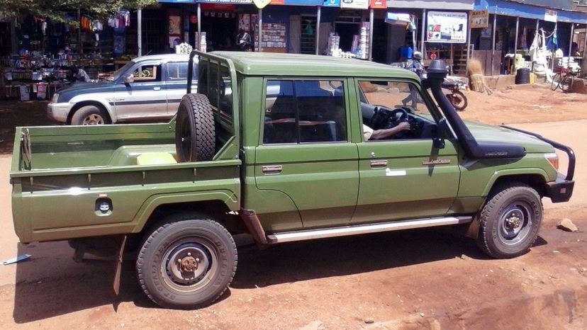 Toyota Land Cruiser 79
