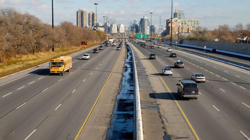 Four-lane-highway