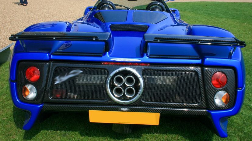 36-Pagani Zonda-Edit”border=