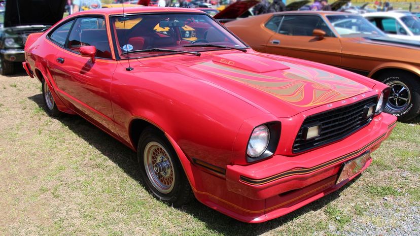 35 - Mustang II King Cobra