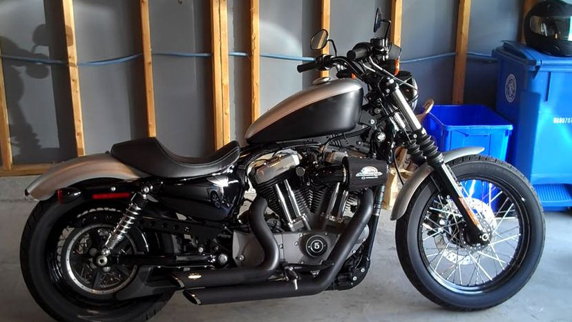XL1200N Sportster Nightster