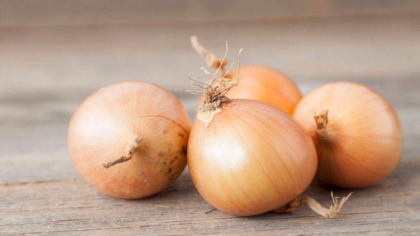 7 Onions GettyImages-149317176