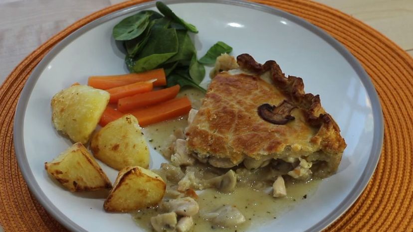 Chicken and mushroom pie