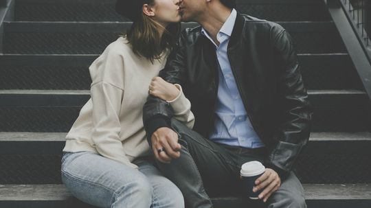 Extroverts: Which Zodiac Sign Should You NOT Date?