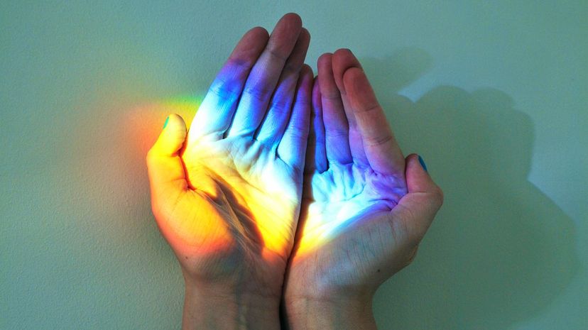 Q26 splits light into a rainbow