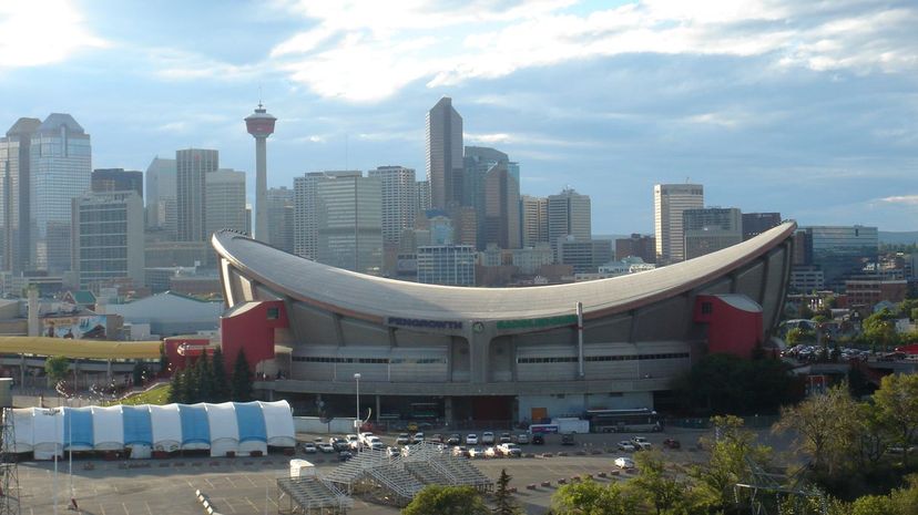 Q17 - Saddledome