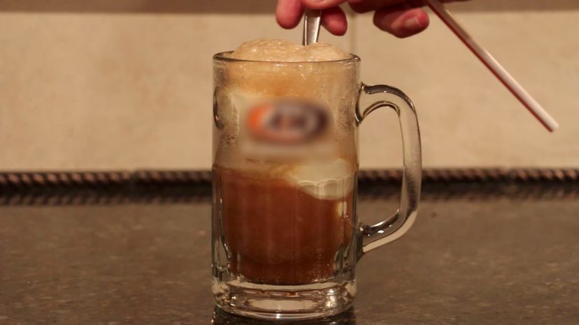 A&amp;W root beer float