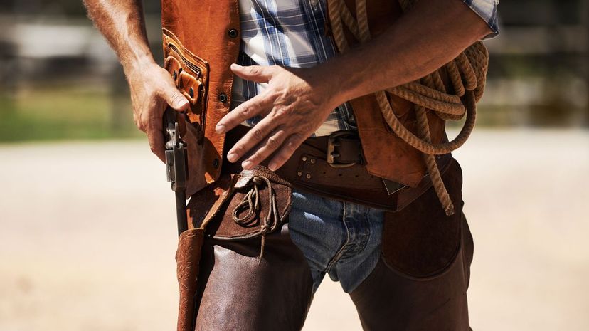 6 - cowboy pistol