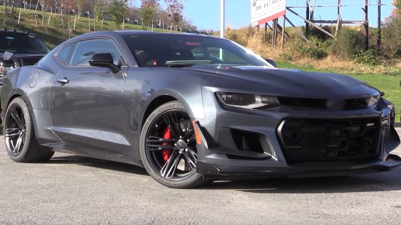 14 Chevrolet Camaro ZL1 new