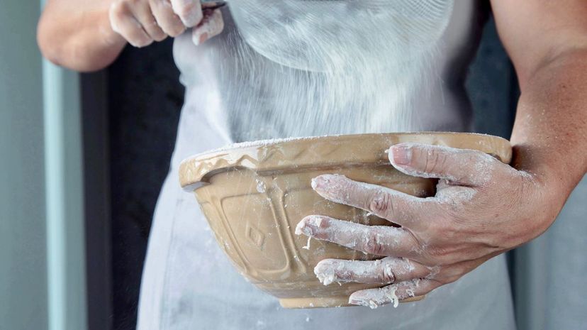 30 Mixing bowl