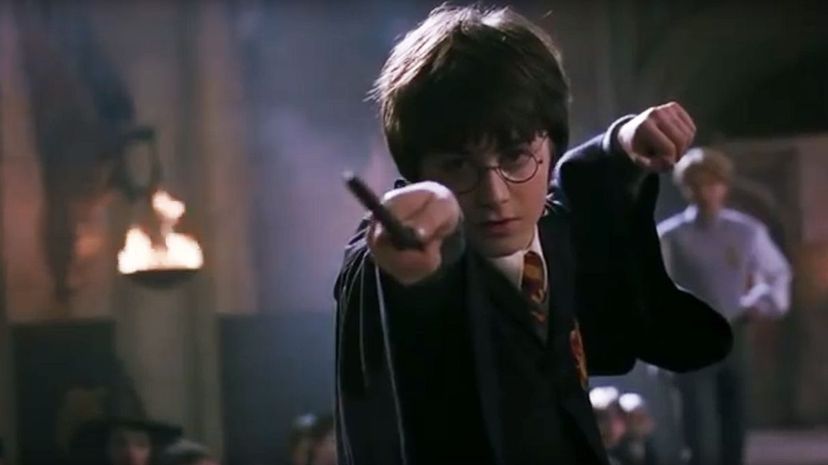 OVS - Back to Hogwarts! Scegli la tua casata e scopri la