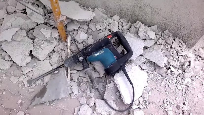 demolition hammer