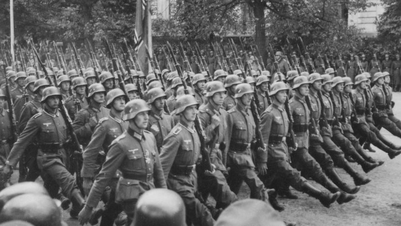 Wie gut kennst du dich mit den bekannten deutschen Begriffen des Zweiten Weltkriegs aus?