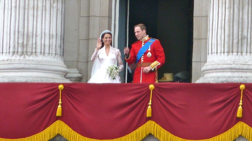 Kate and William on balcony
