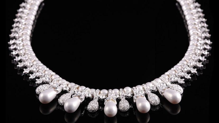 Diamond &amp; Pearl Necklace
