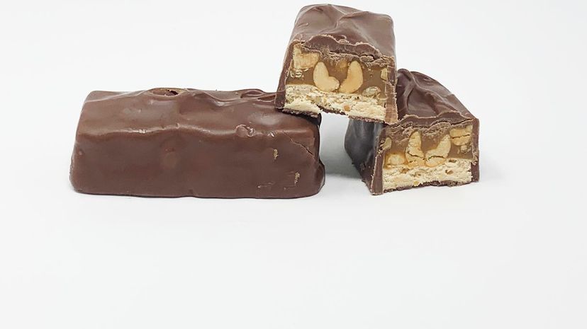 Candy - Snickers cut
