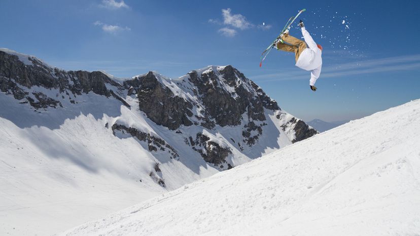 Freestyle skiing