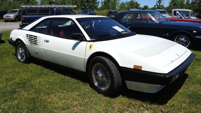 Ferrari Mondial 8