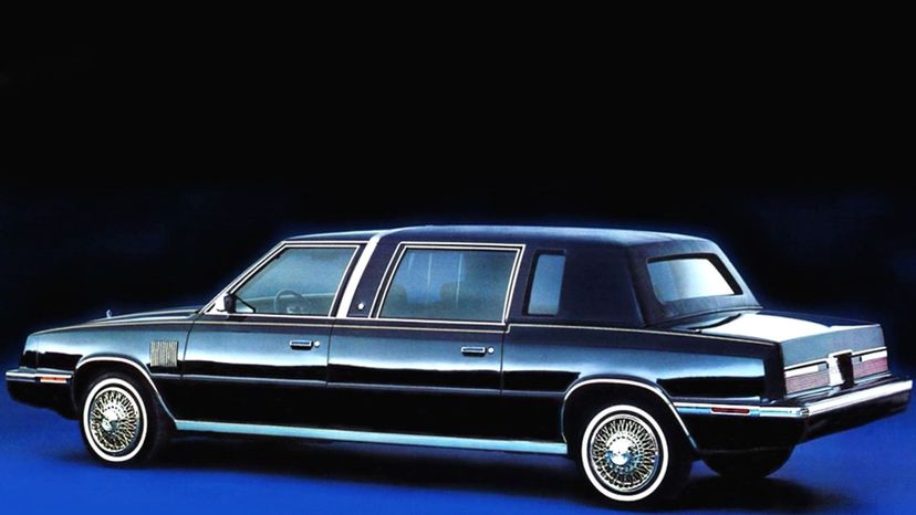 Chrysler Executive Sedan 1983-1986 