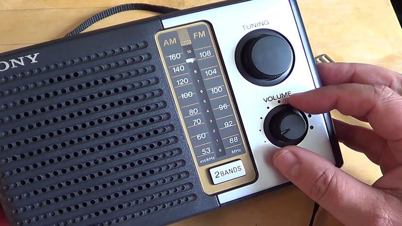 AM FM analog radios