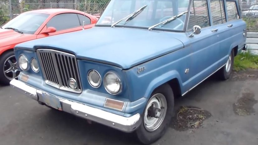 Jeep Wagoneer