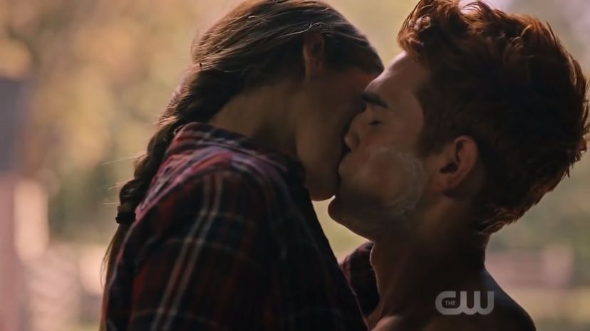 Archie kiss Laurie