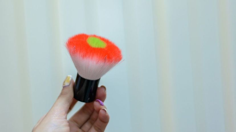 Kabuki brush