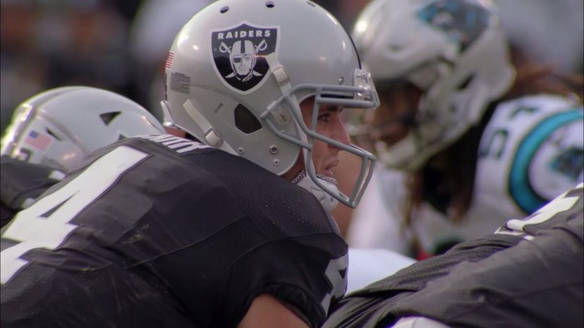 30 - Derek Carr