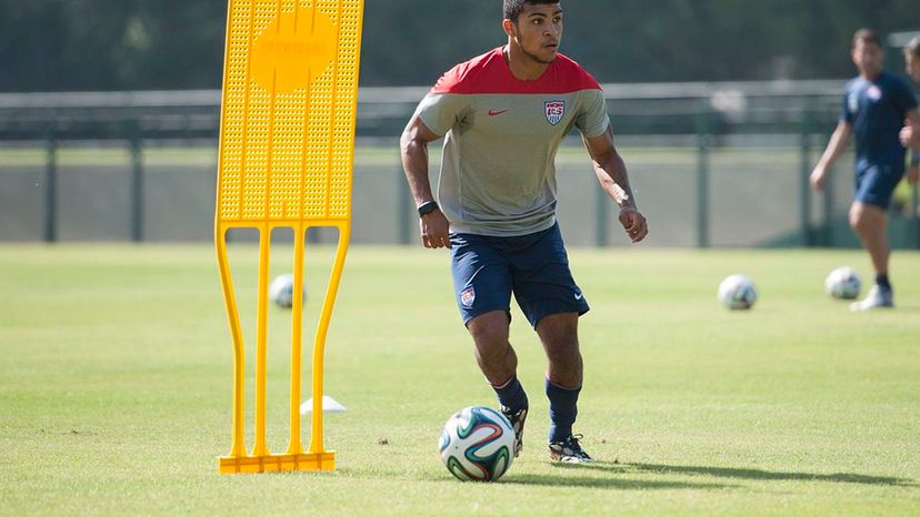 DeAndre Yedlin training 2014 Brazil