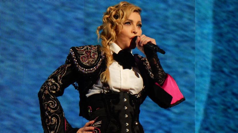 23 Madonna