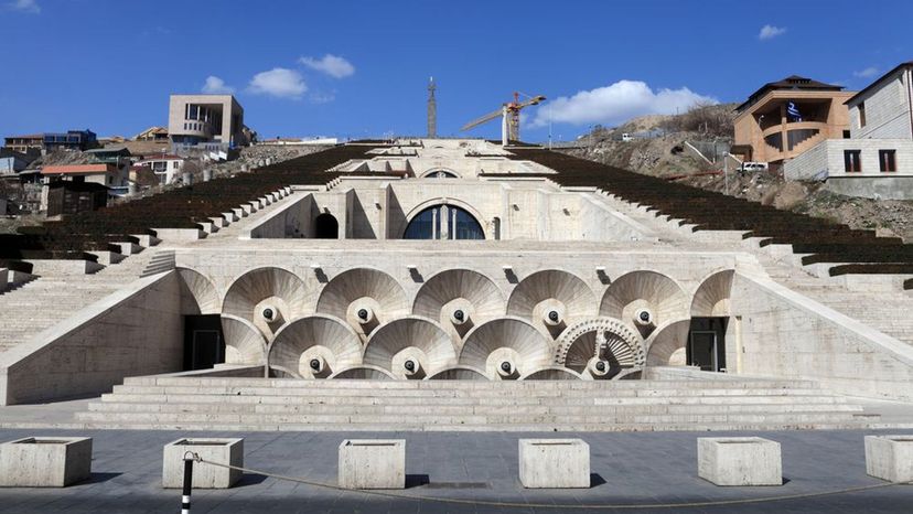 Yerevan (Cascade)