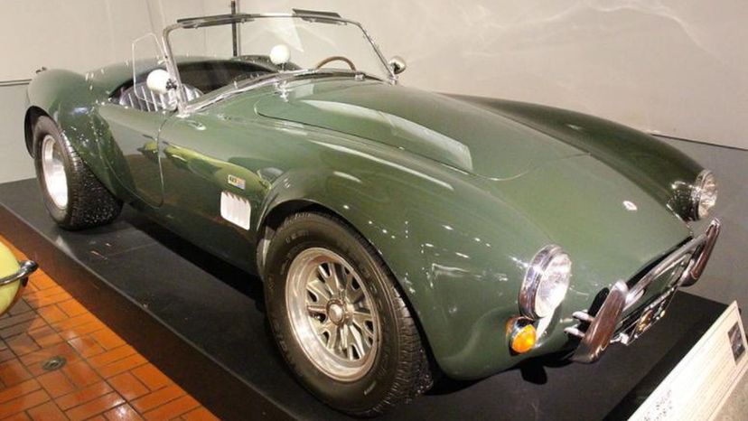 AC Cobra (1961-1967)