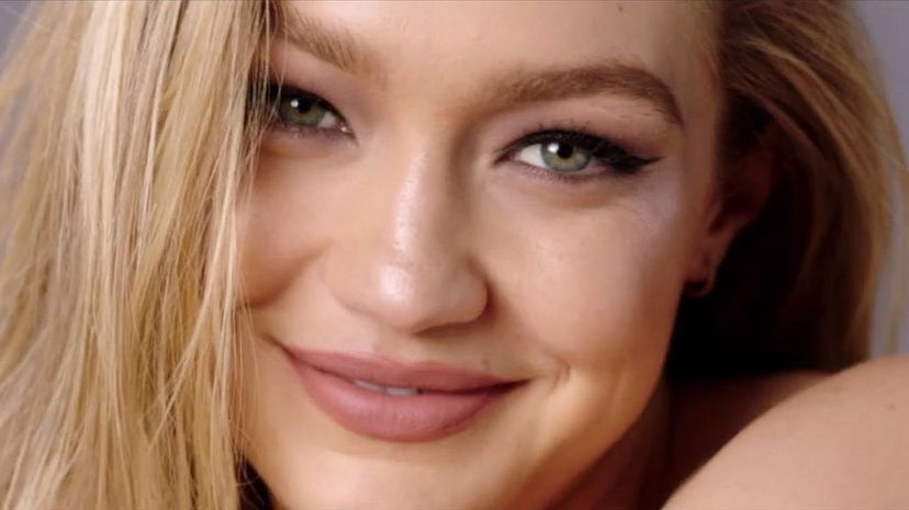 20 Gigi Hadid