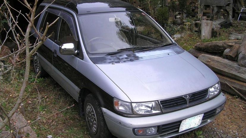 Mitsubishi Chariot
