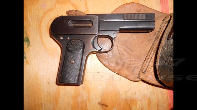 Dreyse M1907 semi-automatic pistol 