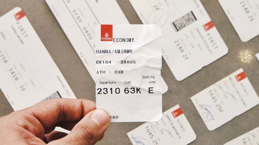 Q 21 Flight Ticket