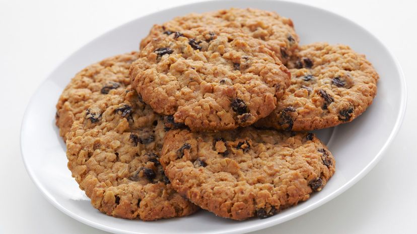 6 Oatmeal raisin cookies GettyImages-97542484